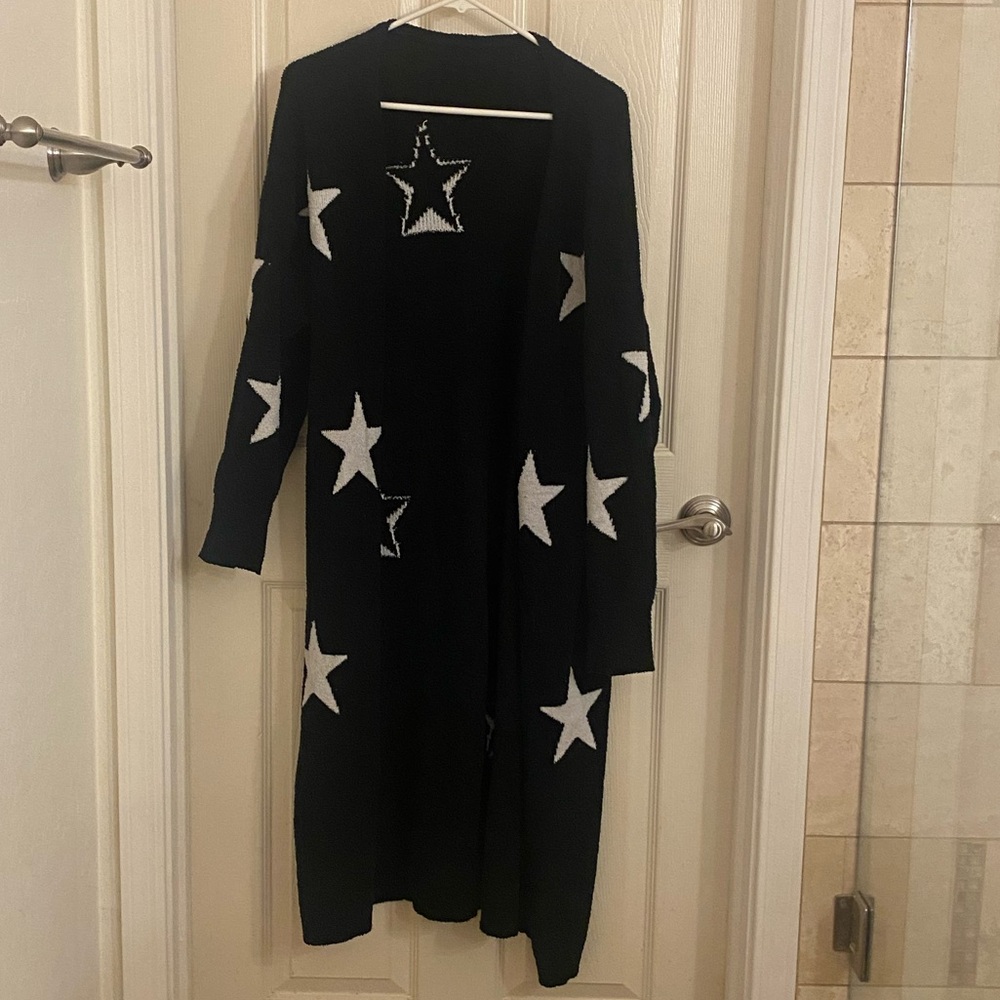 Black Star-Print Long Open Cardigan